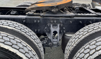 2019 Peterbilt 579 w/Collision Mitigation System full