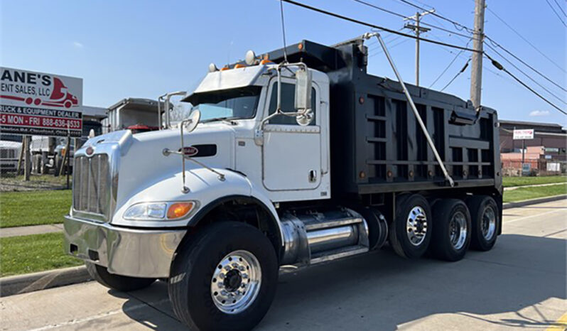 2016 PETERBILT 348 TRI-AXLE DUMP TRUCK full