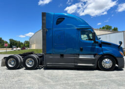 2020 FREIGHTLINER CASCADIA 126 W/72″ SLEEEPER full