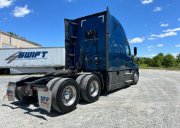 2020 FREIGHTLINER CASCADIA 126 W/72″ SLEEEPER full