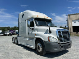 2013 FREIGHTLINER CASCADIA W/134K MILES ON OVERHAUL full