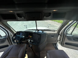 2013 FREIGHTLINER CASCADIA W/134K MILES ON OVERHAUL full