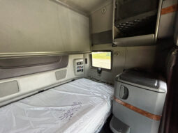 2019 INTERNATIONAL LT625 W/ 73″ HI-RISE SLEEPER full