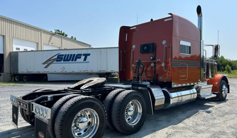 2019 PETERBILT 389 W/70″ SLEEPER – BIG 605 HP full