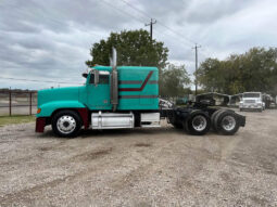 1993 FREIGHTLINER FLD120 W/70″ SLEEPER full