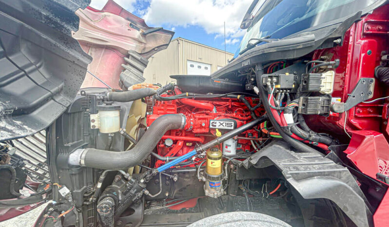 2018 INTERNATIONAL LT625 W/DOUBLE BUNK SLEEPER – 450 HP W/ 551K MILES full