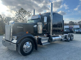 2014 KENWORTH W900 SLEEPER W/ ZERO MILES ON CERTIFIED OVERHAUL – 4YR NATIONWIDE MANUFACTURER’S WARRANTY