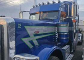 2022 PETERBILT 389 SLEEPER TRUCK