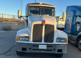 2006 KENWORTH T600 SLEEPER