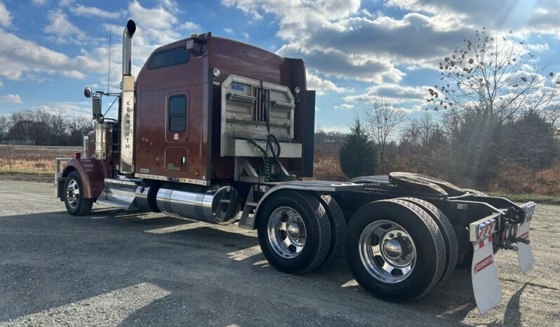 2019 KENWORTH W900L W/136K ON CERTIFIED OVERHAUL full