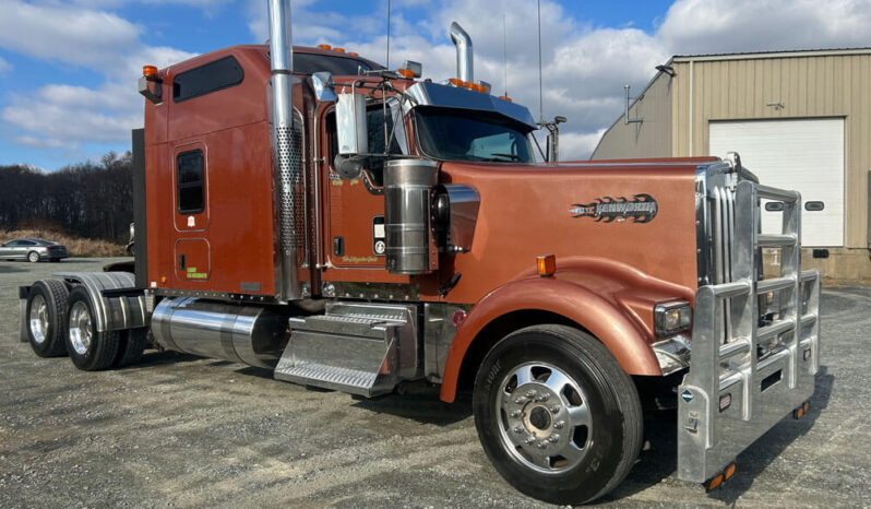 2019 KENWORTH W900L W/136K ON CERTIFIED OVERHAUL full