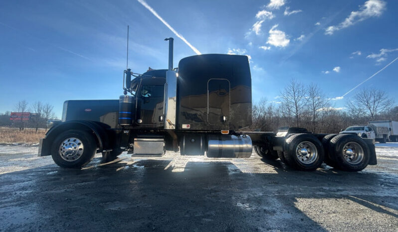 2015 PETERBILT 389 W/292K ON OVERHAUL full