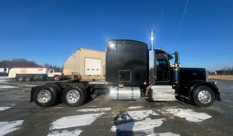 2015 PETERBILT 389 W/292K ON OVERHAUL full