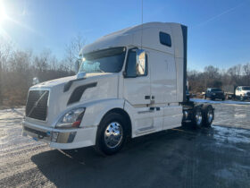 2014 VOLVO VNL670 W/101K MILES ON OVERHAUL