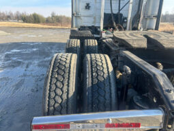 2014 VOLVO VNL670 W/101K MILES ON OVERHAUL full