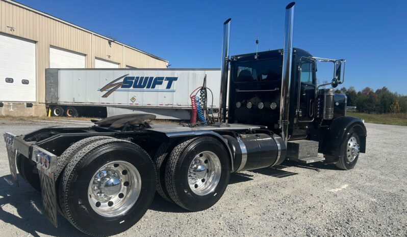 2003 PETERBILT 379 DAY CAB W/81K ON CERTIFIED OVERHAUL full