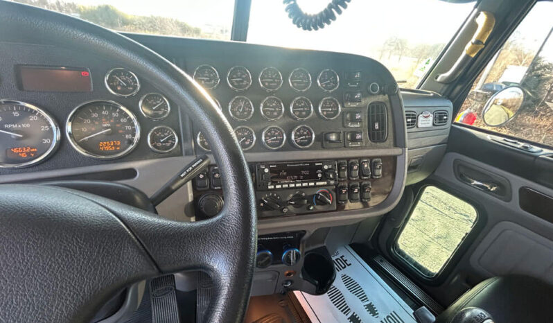 2022 PETERBILT 389 W/222K MILES ON CERTIFIED OVERHAUL full