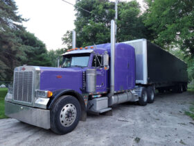 2003 PETERBILT 379 W/500HP CAT C15 ENGINE