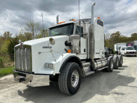 2014 KENWORTH T800 W/457K MILES ON REMAN ENGINE