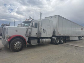 2015 PETERBILT 389 w/700K MILES ON 550 HP CUMMINS