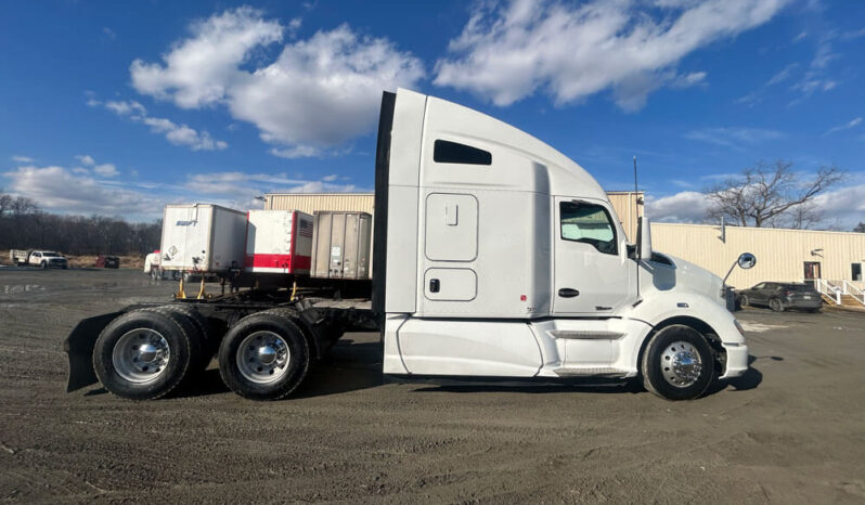 2016 KENWORTH T680 W/95K ON CERTIFIED OVERHAUL full